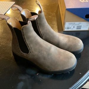 Blund stone waterproof boots